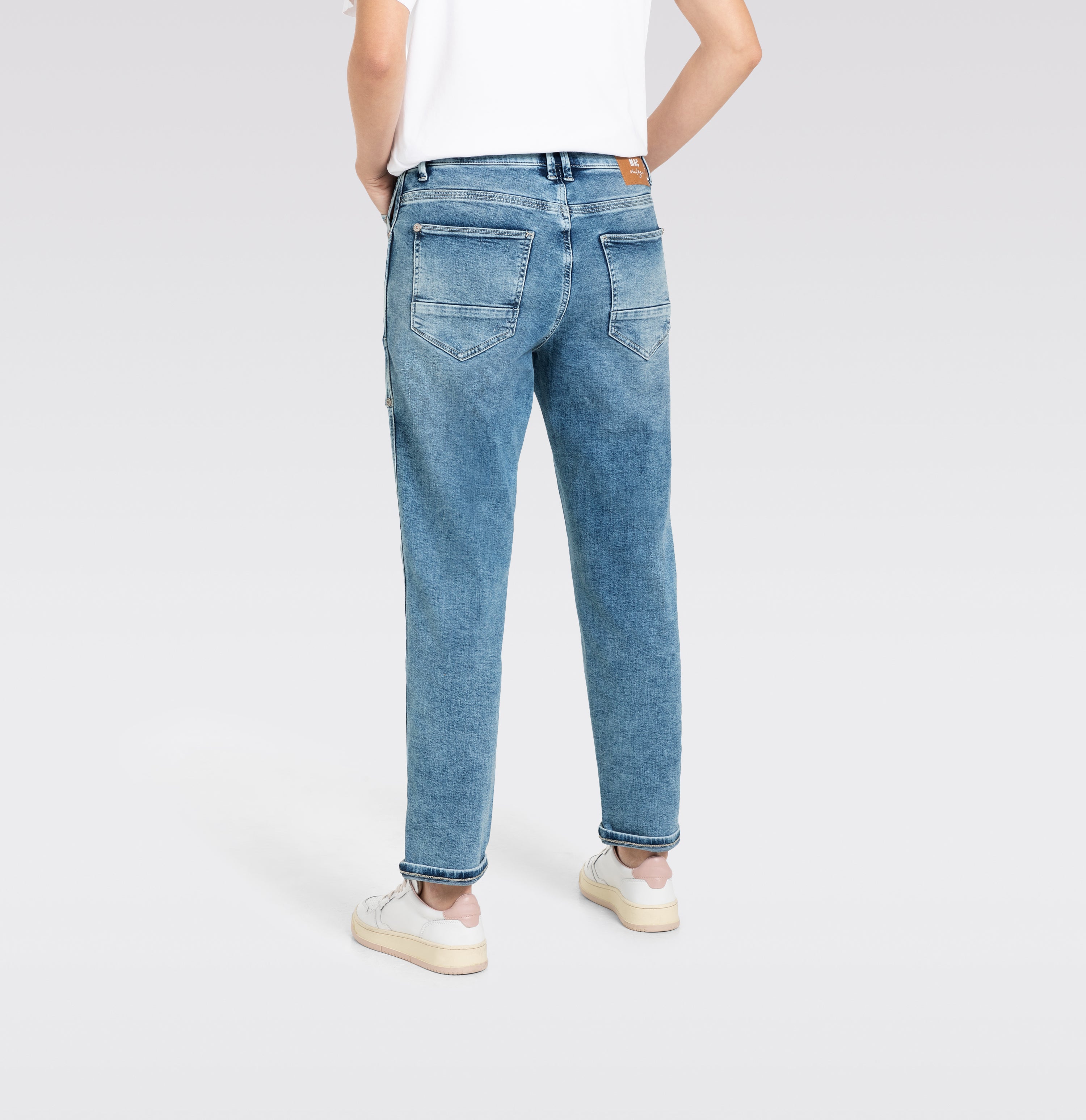 MAC IOWA Jeans - Saltwashed Sky - 2803-90-0333L-D475 von MAC