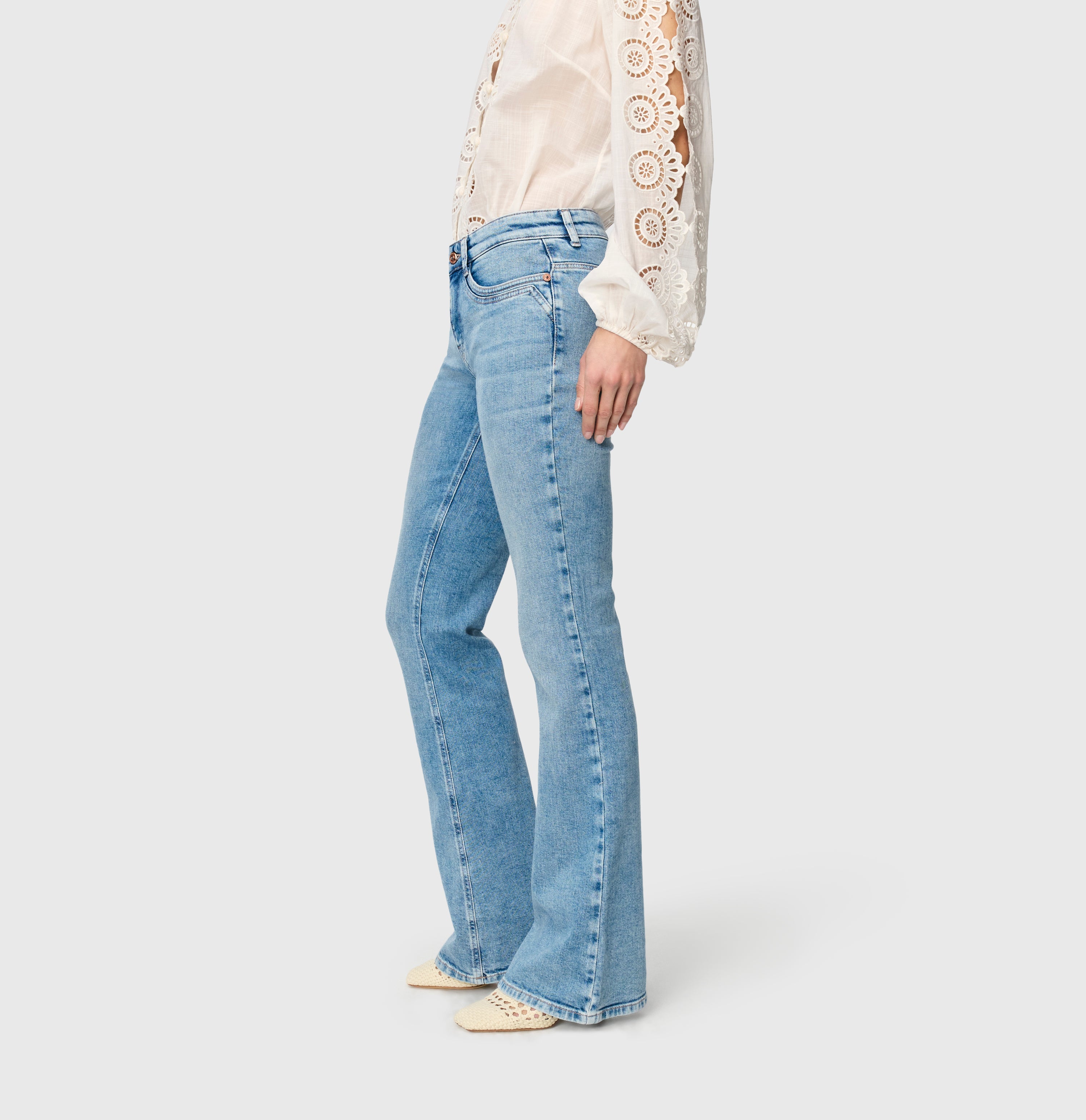 MAC DETROIT 90`s cool wash 2818-90-0333L D297 Bootcut Jeans - Glacier Meadow Blue - 2818-90-0333L-D297 von MAC