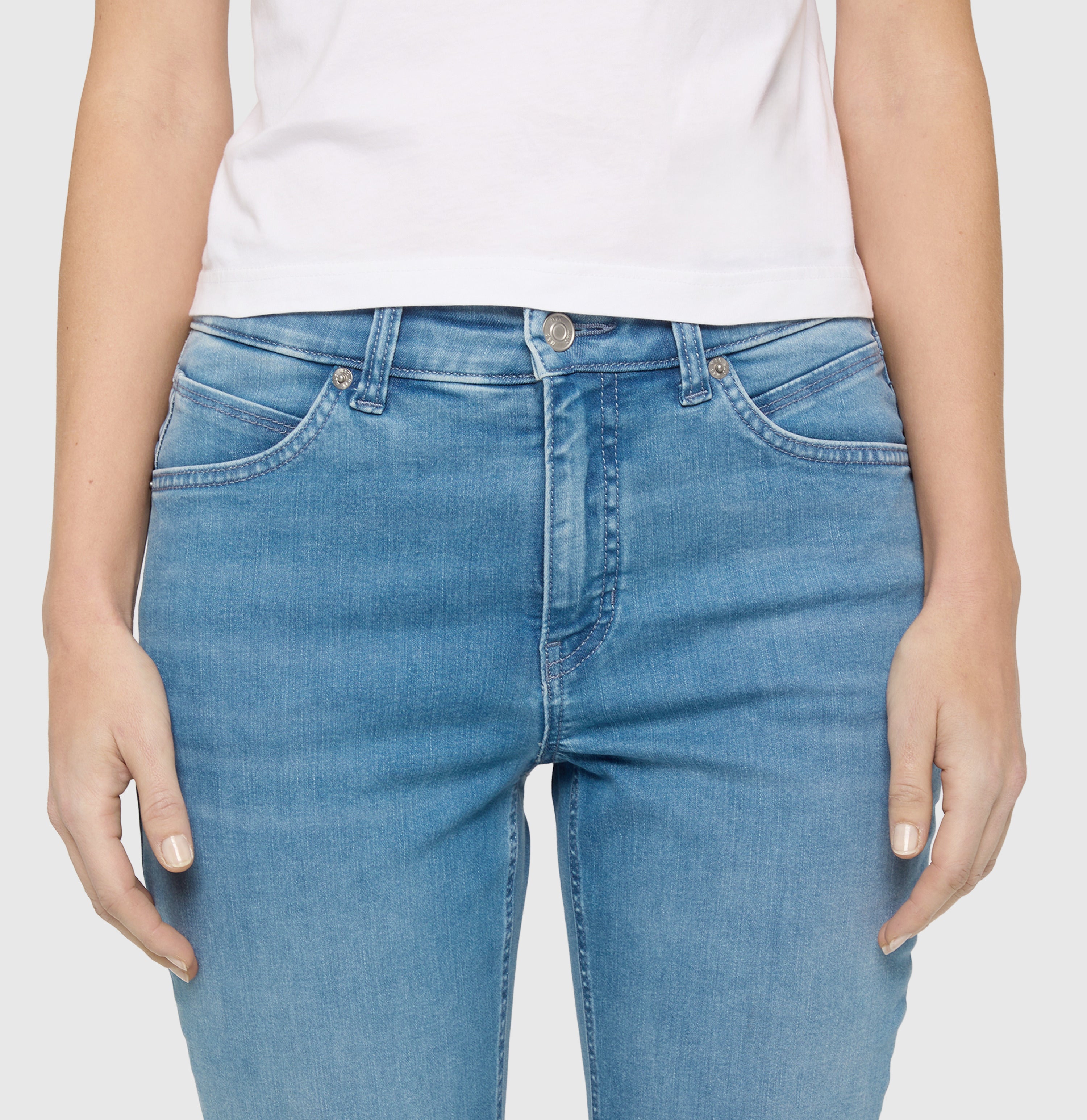 MAC MELANIE authentic baby blue - Pacific Breeze Denim - 5040-90-0387L-D429 von MAC
