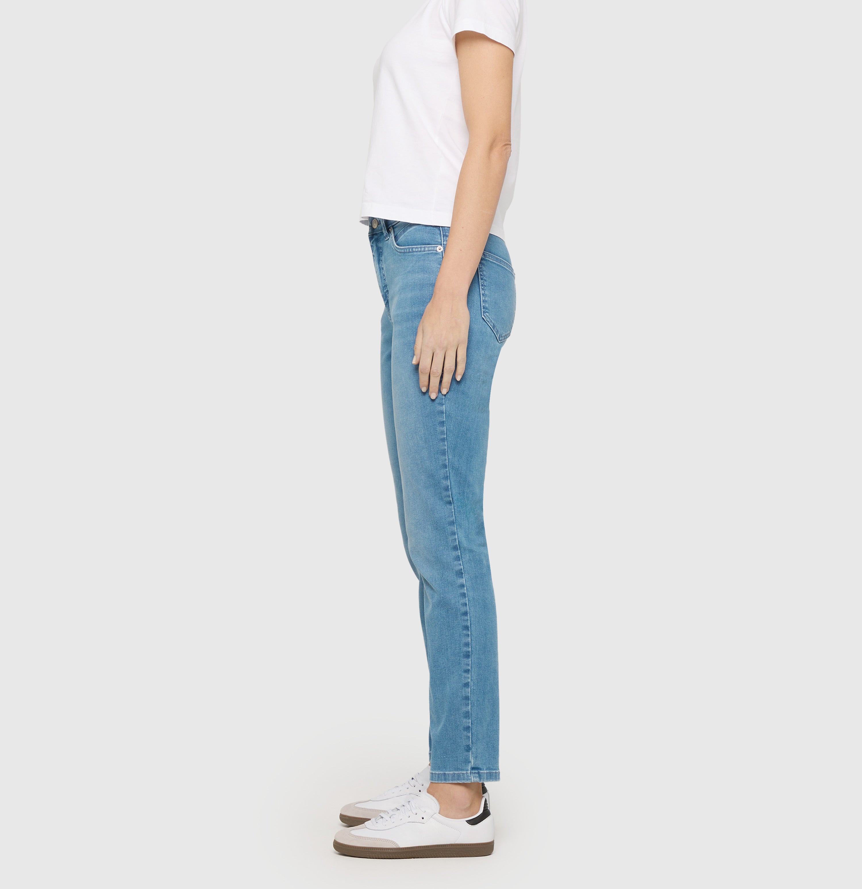 MAC MELANIE authentic baby blue - Pacific Breeze Denim - 5040-90-0387L-D429 von MAC