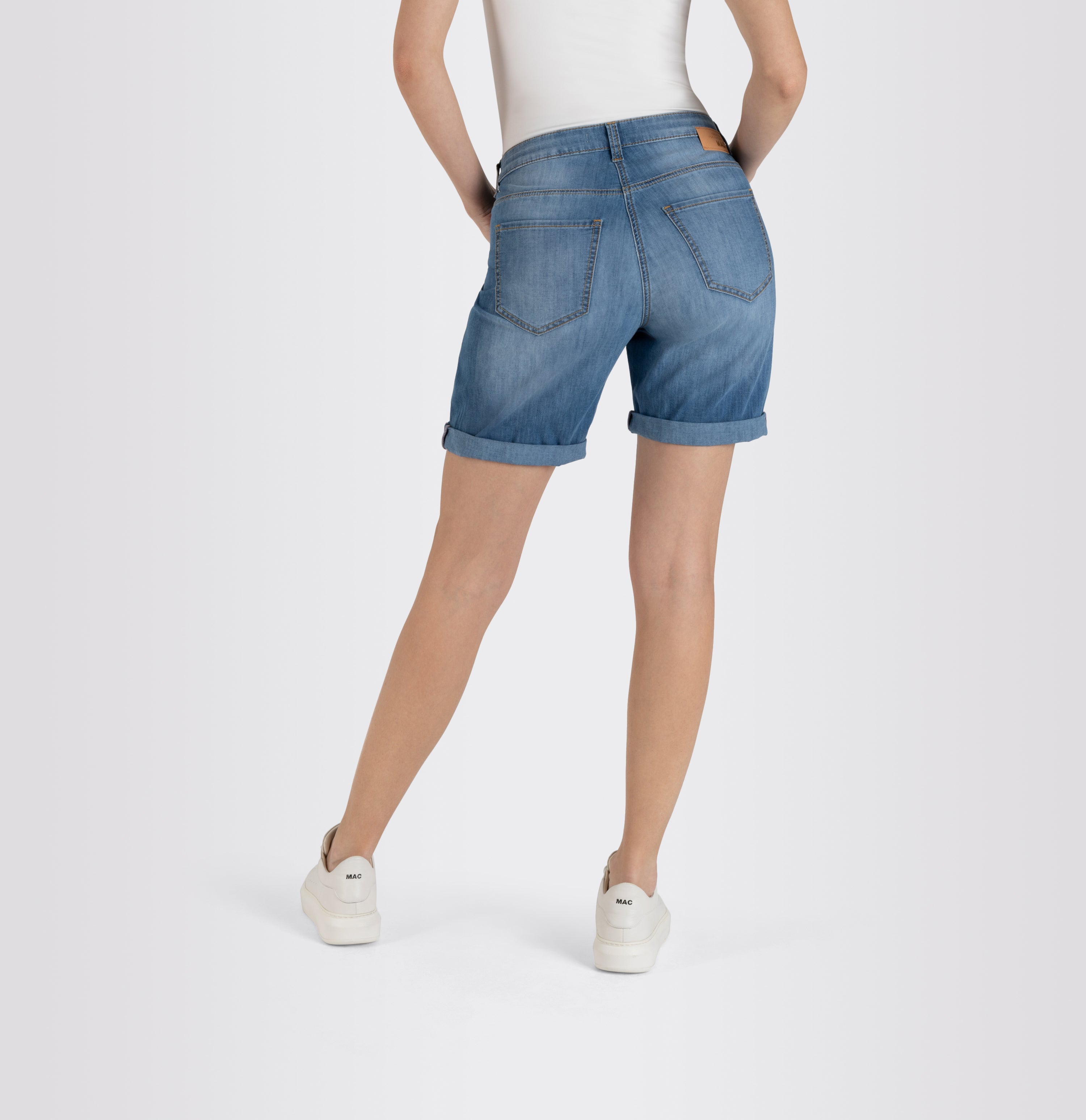 MAC SHORTY authentic use wash  - Washed Denim Horizon - 2387-90-0346-D250 von MAC
