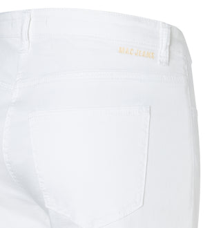 MAC SHORTY Shorts - Cloudy Vanilla White - 2387-90-0344-D010