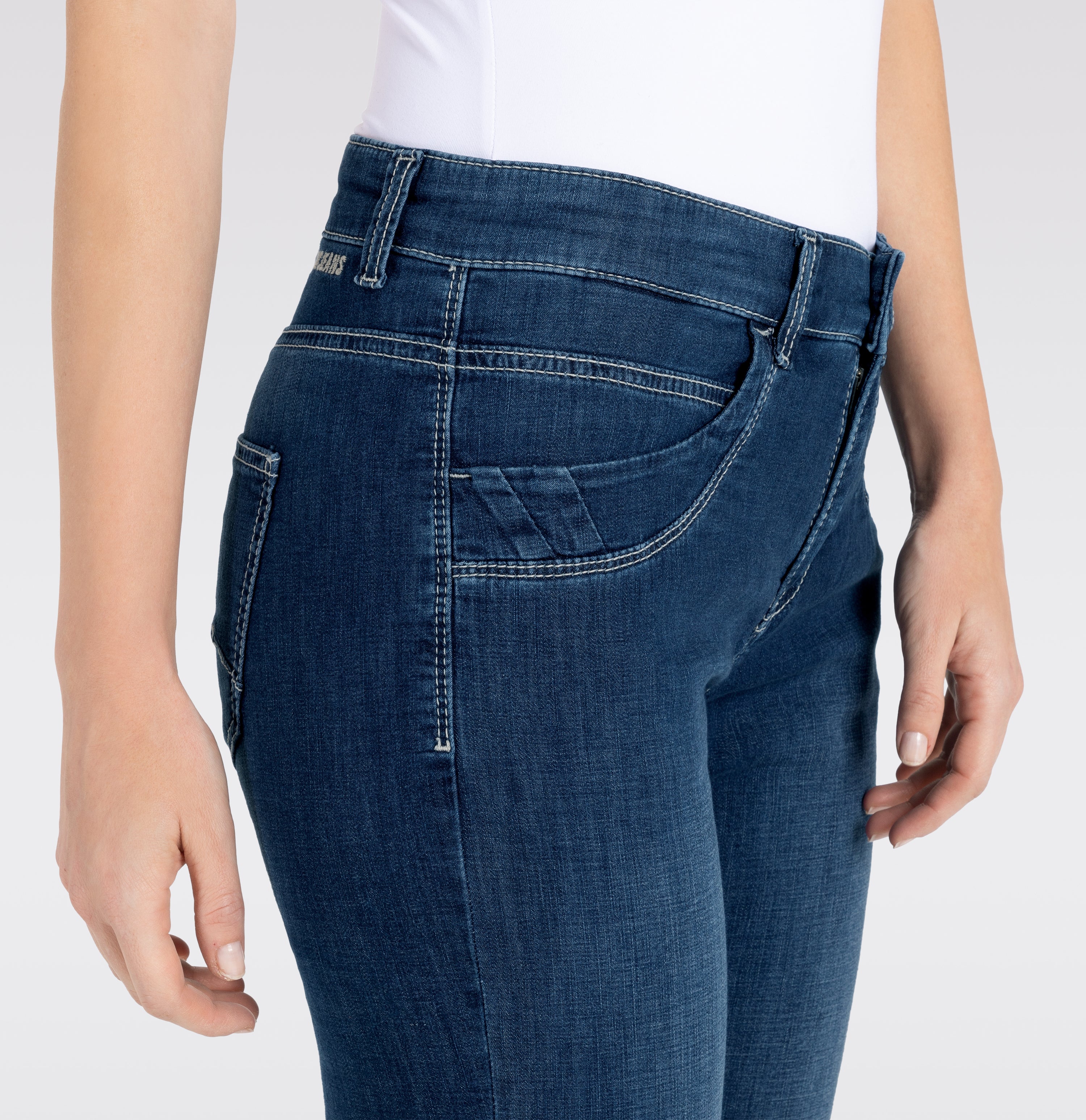 MAC Capri Hose - Denim Horizon - 5908-90-0344-D842 von MAC
