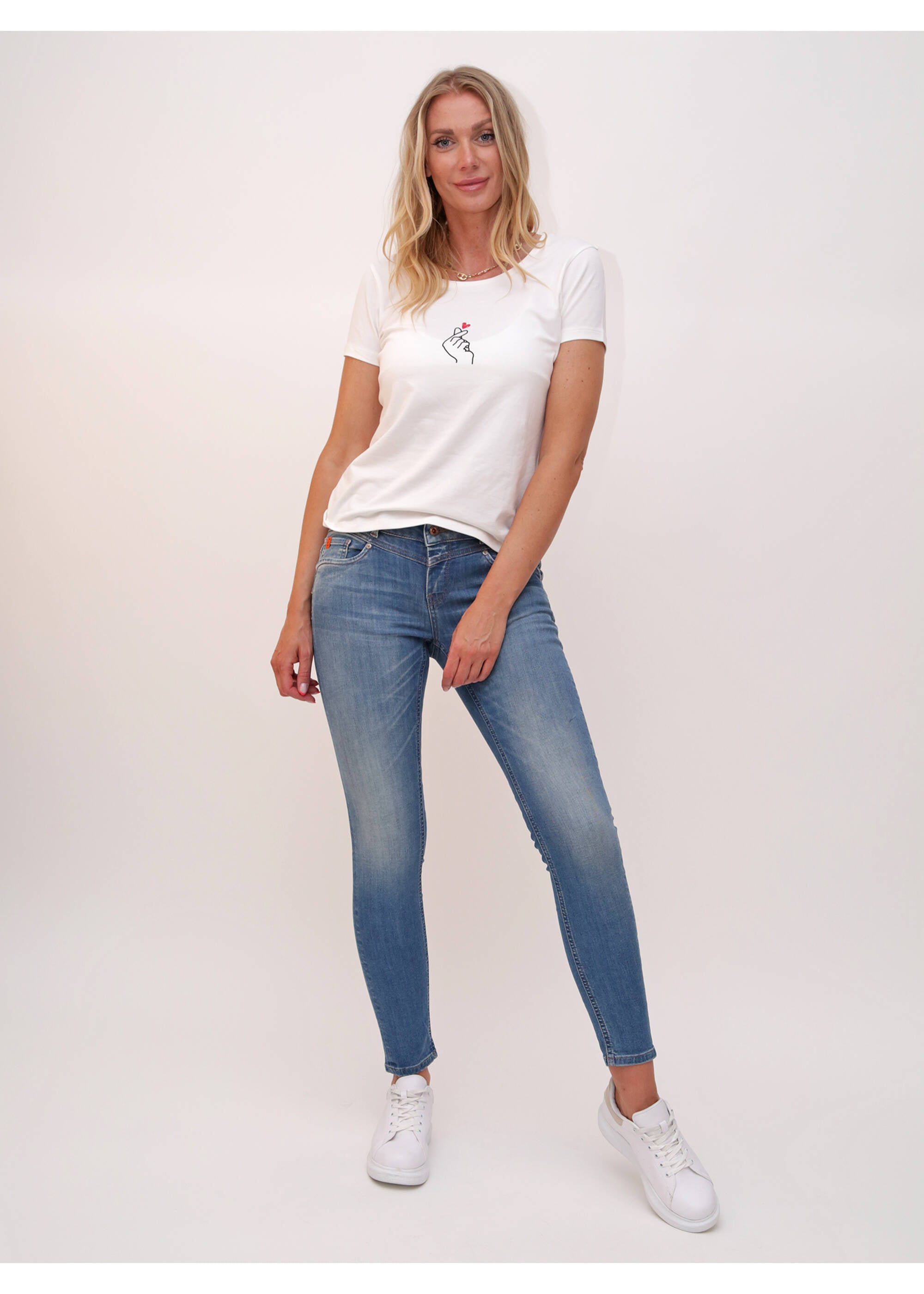 MOD JEANS ELLEN Jeans - Coastal Wash Blue - SP22-2002.3244 von MOD Jeans