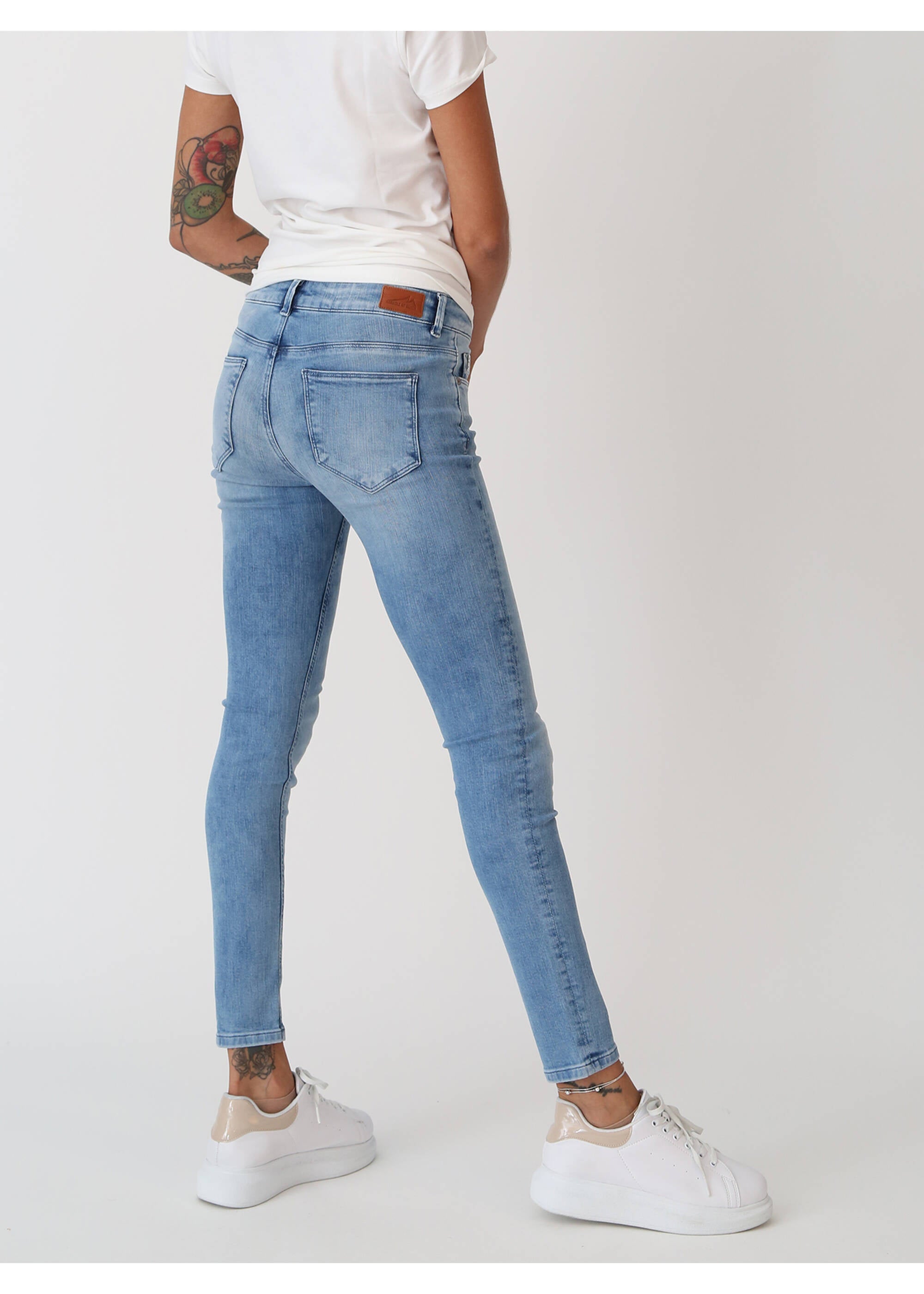 MOD JEANS SINA Skinny Jeans - Shorewashed Denim Blue - SP22-2015.3525 von MOD Jeans