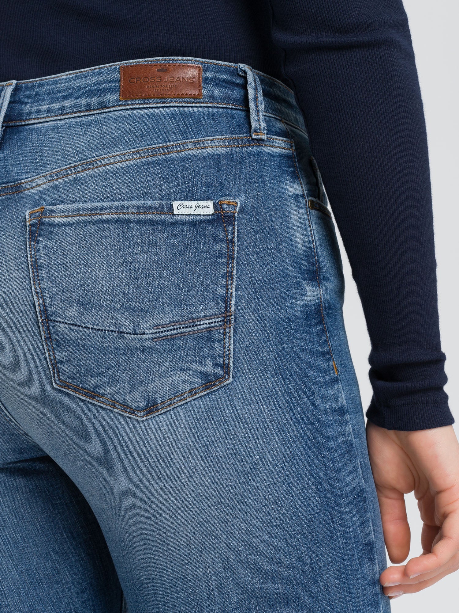 CROSS JEANS ALAN - Cloudy Denim Blue - N497-201 von Cross Jeans