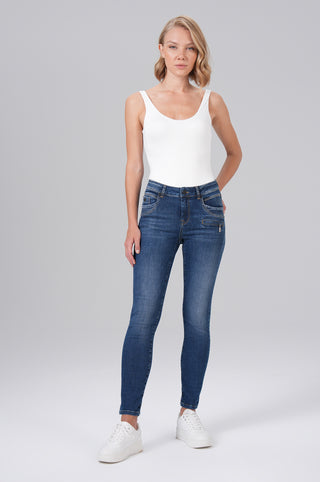 MOD JEANS Suzy Five Pocket - Midwash Blue Breeze - NOS-2212.877