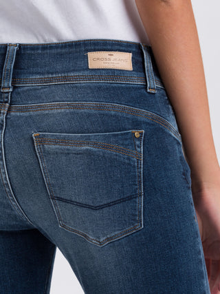 CROSS JEANS LOIE Jeans - Midnight Indigo - P422-011