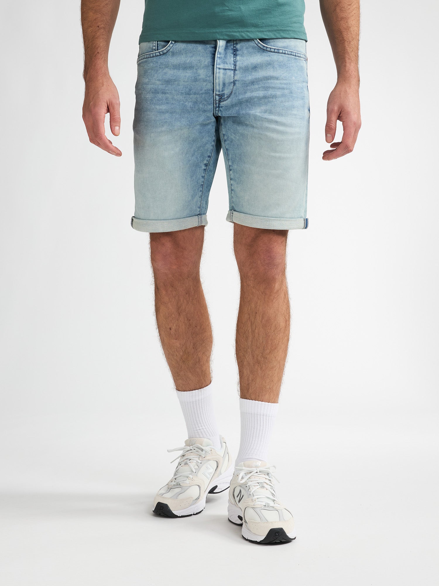 PETROL INDUSTRIES Jackson Shorts - Misty Harbor Blue - M-ROS-SHO001 5707 von Petrol Industries
