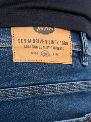 PETROL SEAHAM medium blue 5750 - CLASSIC