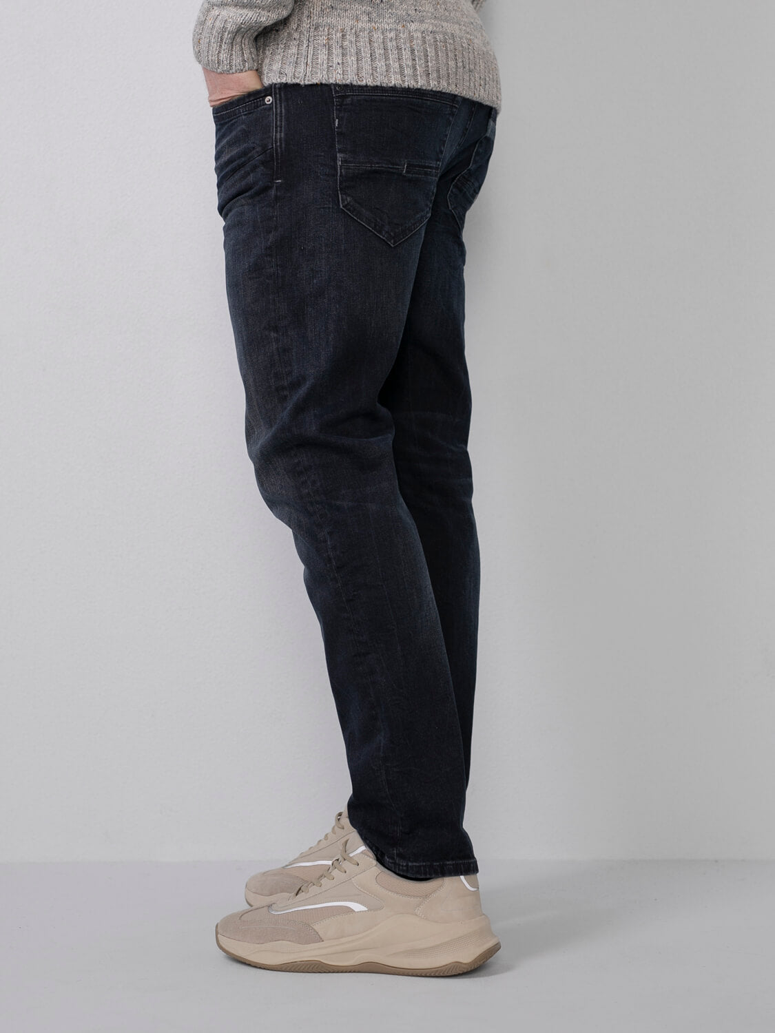 PETROL INDUSTRIES Seaham Five Pocket - Night Harbor Blue - SEAHAM VTG 5812 von Petrol Industries
