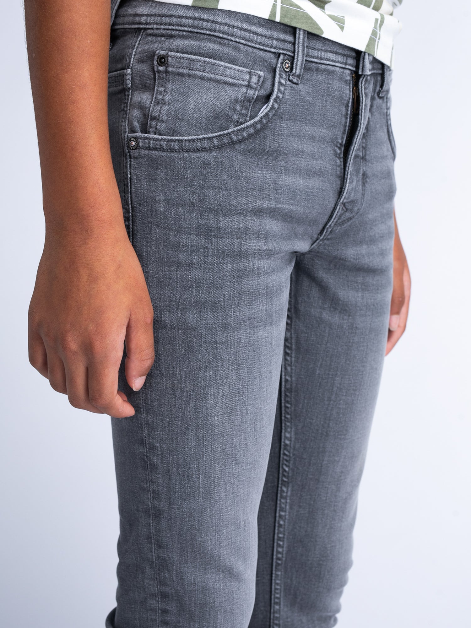 PETROL INDUSTRIES Russel Five Pocket - Urban Steel Grey - RUSSEL 9700 von Petrol Industries