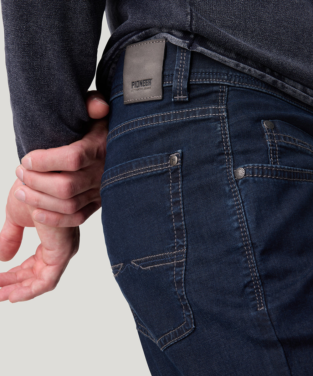 PIONEER FINN Shorts - Midnight Ink Stonewash - 13031 7522.6801 von Pioneer