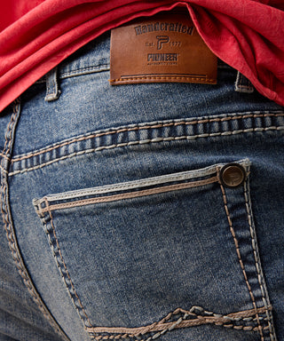 PIONEER Rando Five Pocket - Coastal Wash Denim - 16541 6752.6837