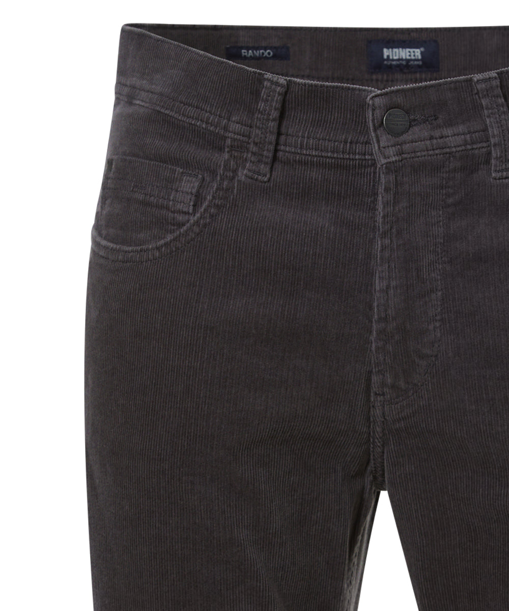 PIONEER Rando Cordhose - Dark Charcoal Stone - 16801 3226.9303 von Pioneer