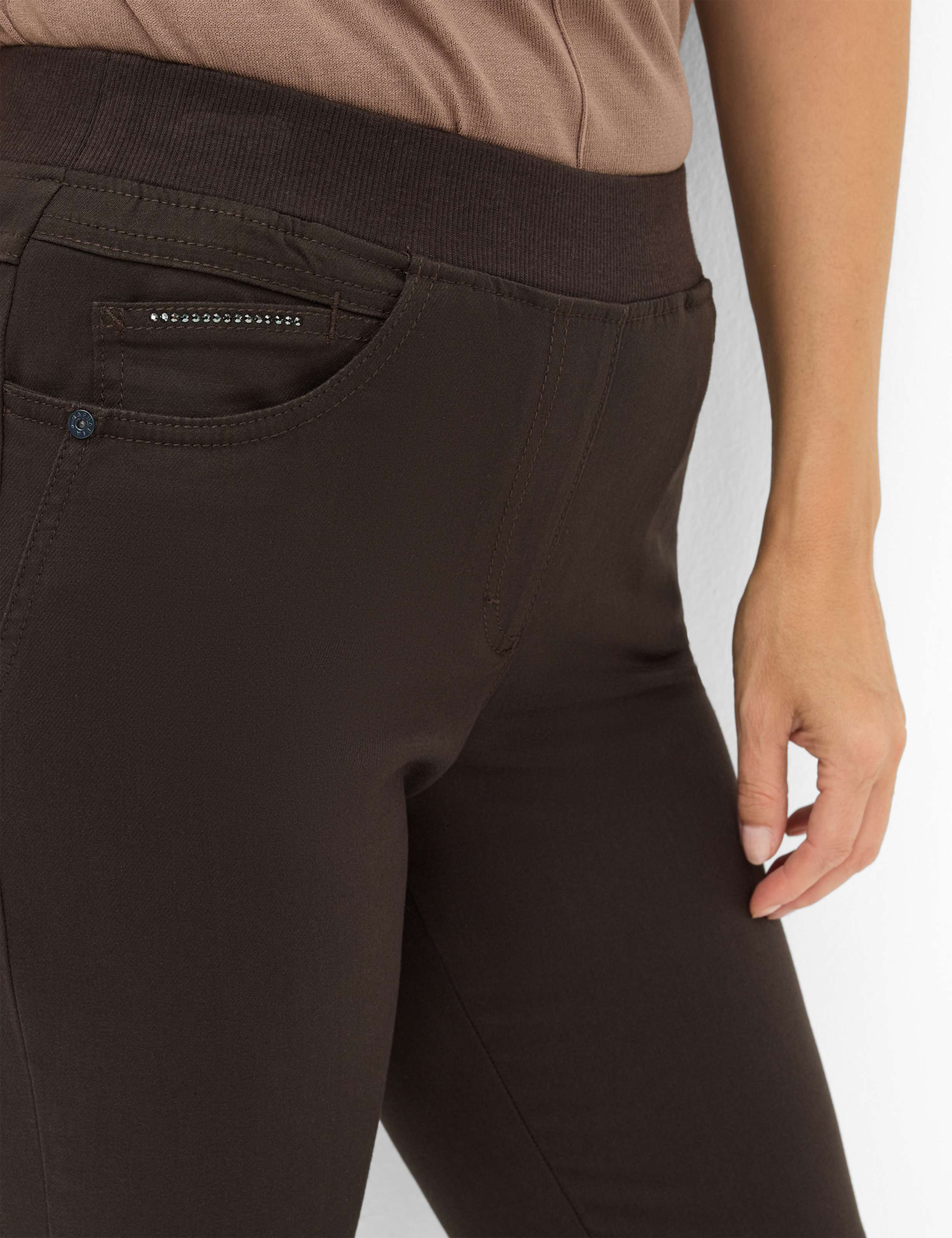 RAPHAELA BY BRAX PAMINA Schlupfhose - Dark Walnut Brown - 10930020 11-6057-52 von RAPHAELA BY BRAX