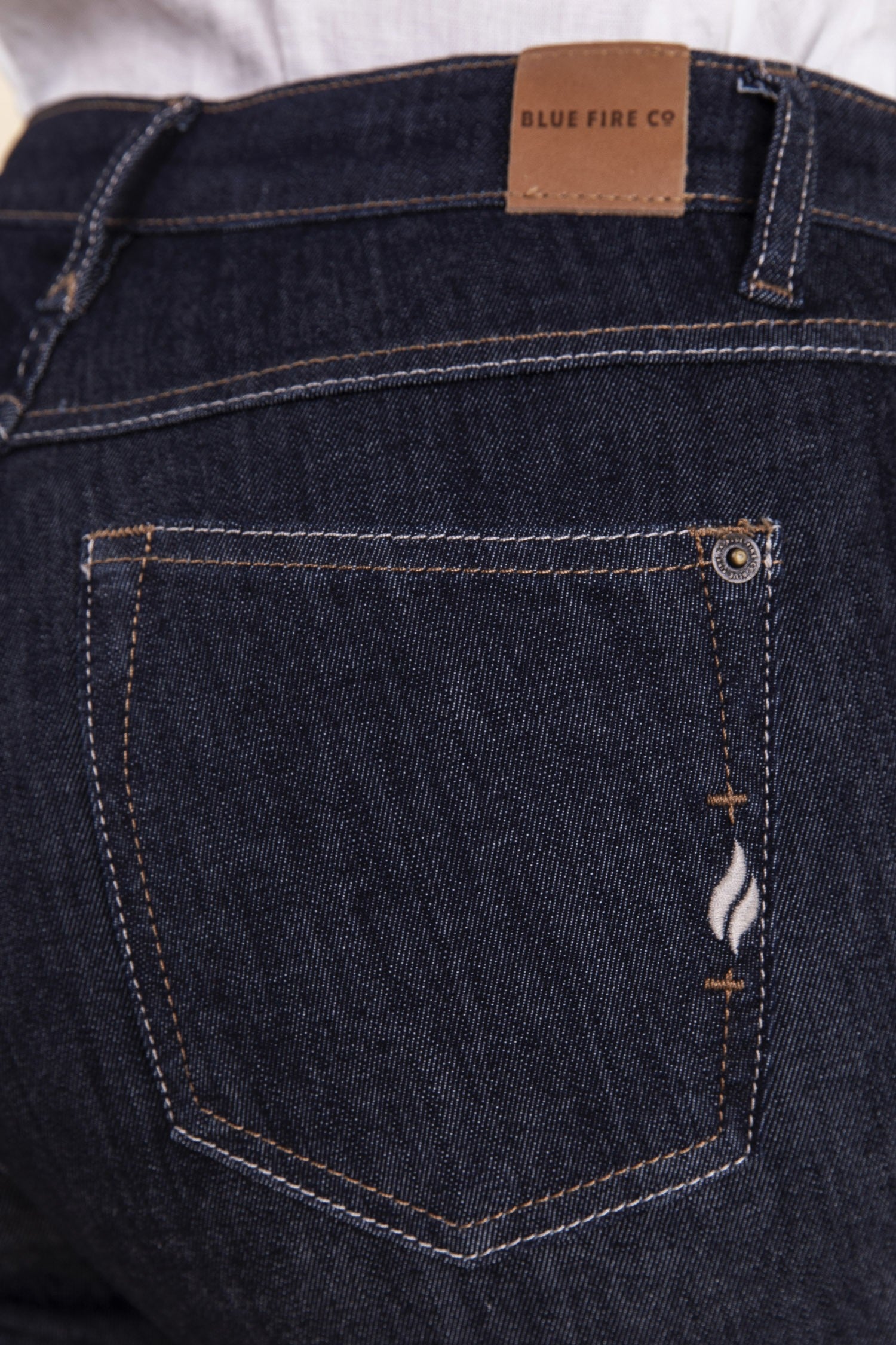 BLUE FIRE Lara Skinny Jeans - Deep Midnight Indigo - 1136.256 von Blue Fire