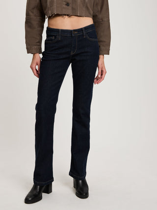 CROSS JEANS Lauren Schlaghose - Midnight Rinse Navy - H485-026