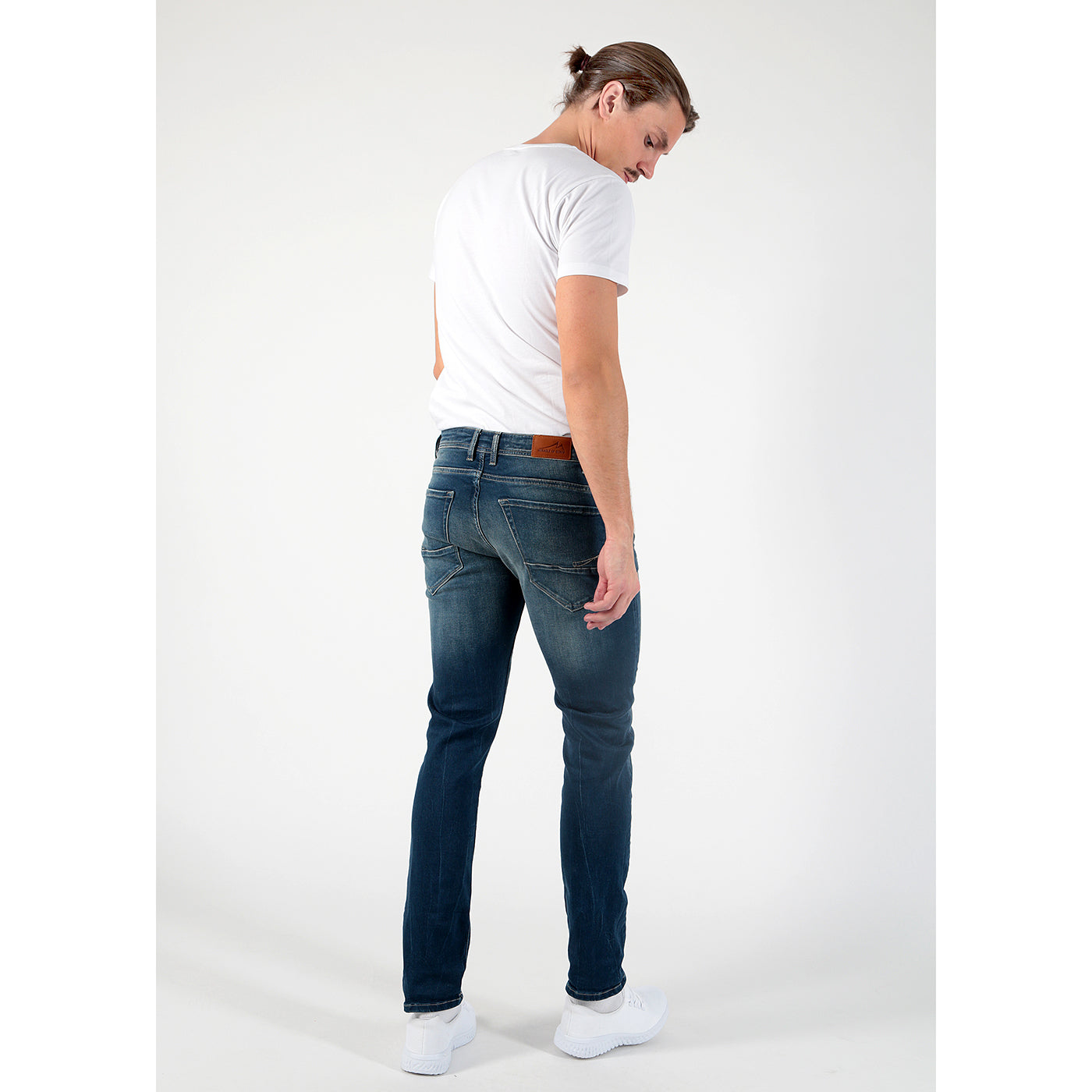 MOD JEANS RICARDO - Petrol Wash Blue Jogger - AU20-1002.3184 von MOD Jeans