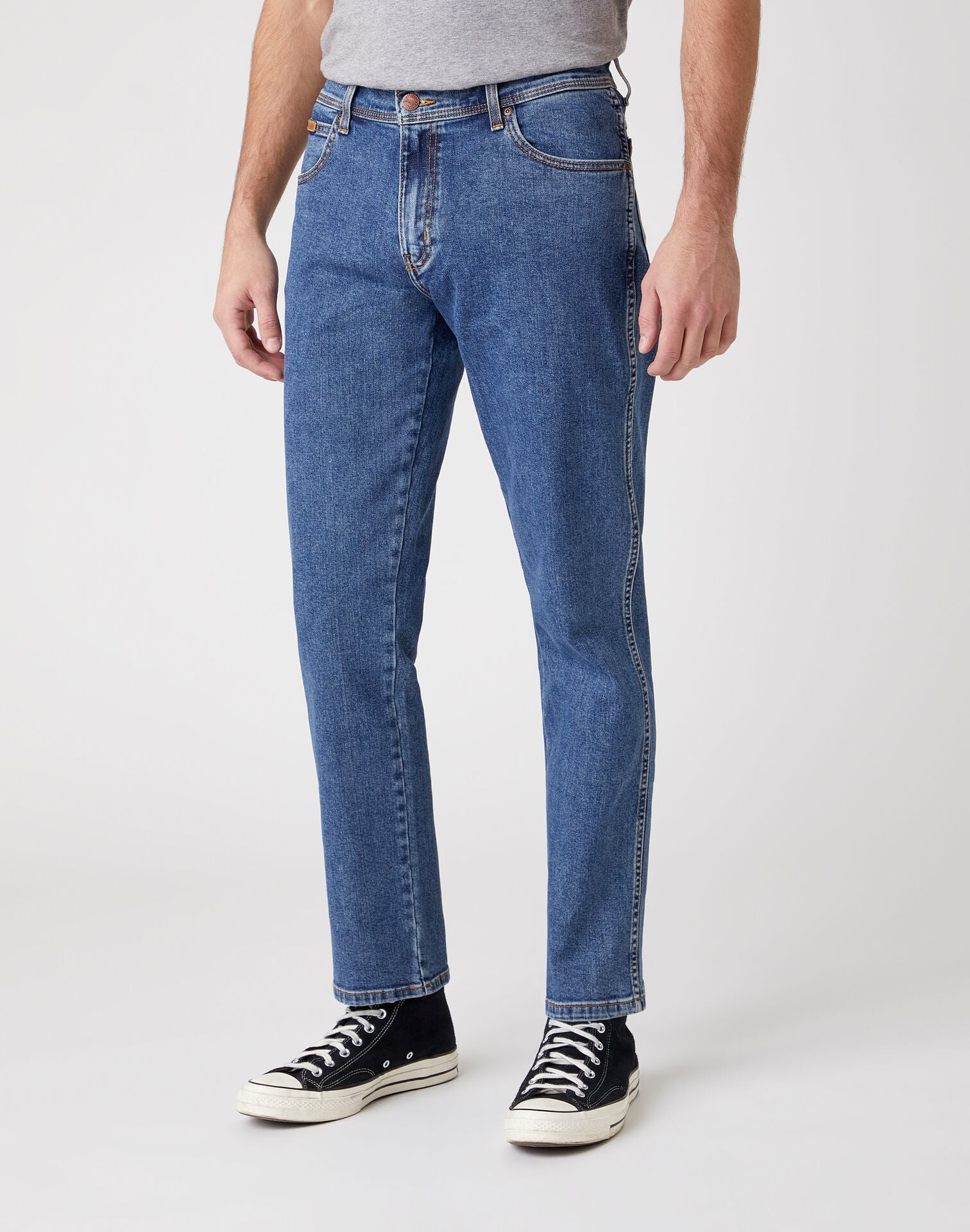 WRANGLER TEXAS stonewash Straight Jeans - Seabreeze Indigo Denim - W12133010 von Wrangler