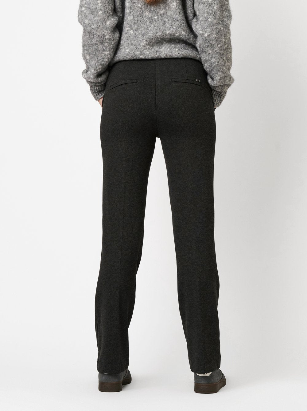 TONI Jenny Flared Luxury - Dark Graphite Gray - 1-1213-40-61002.881 von Toni