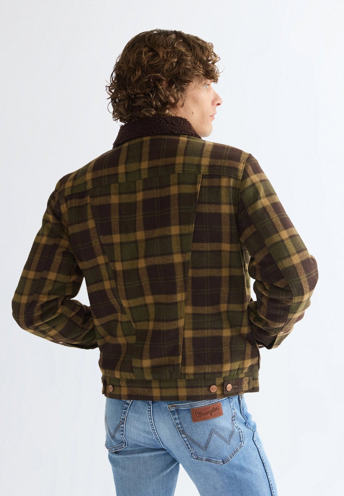 WRANGLER REGULAR WOOL TRUCKER Übergangsjacke olive 112387071 von Wrangler