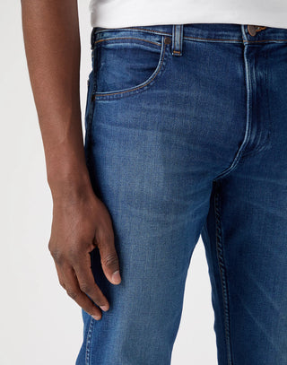 WRANGLER GREENSBORO Straight Jeans - Coastal Denim Blue - 112341412