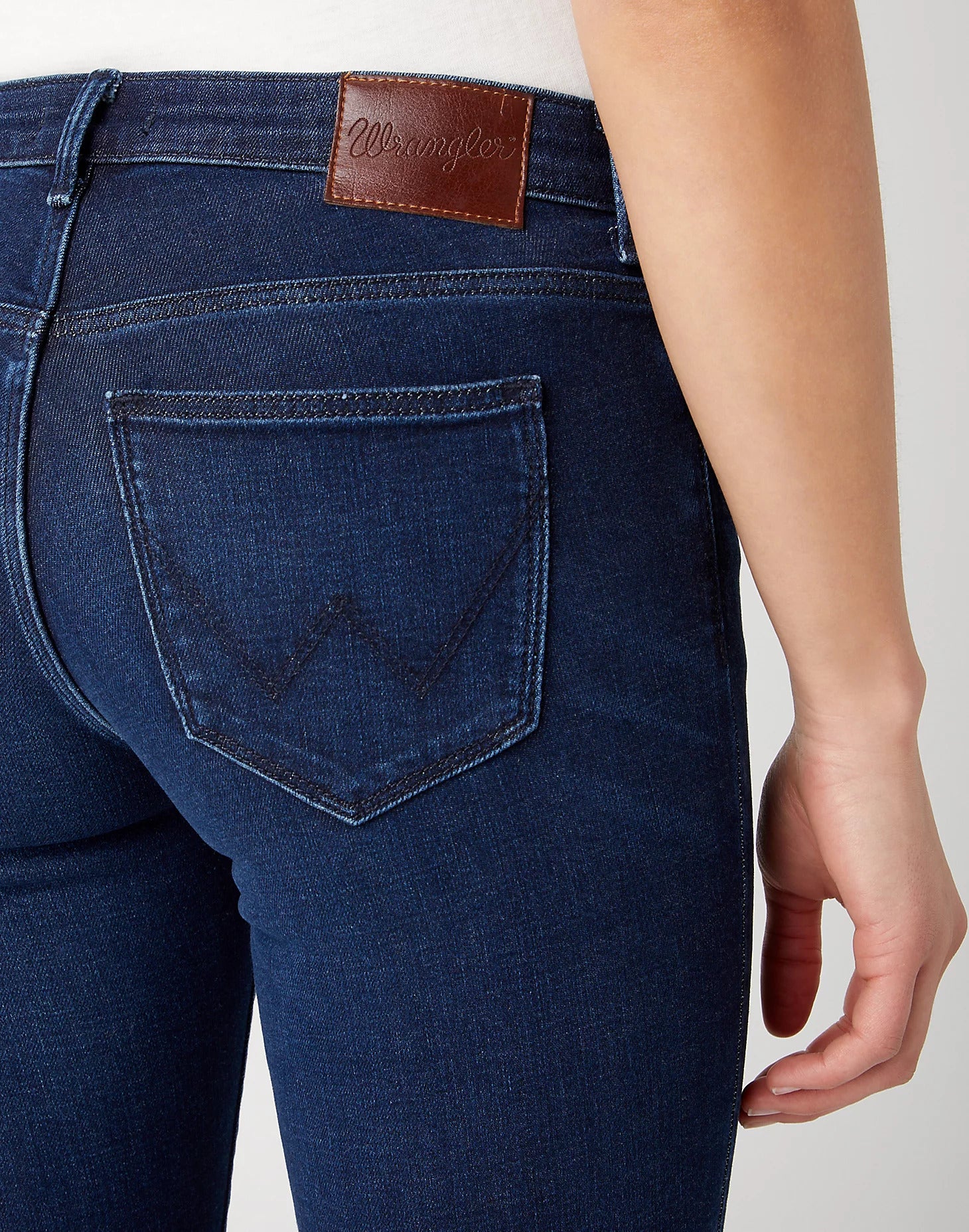 WRANGLER Bootcut - Deep Sapphire Blue - 112342797 von Wrangler