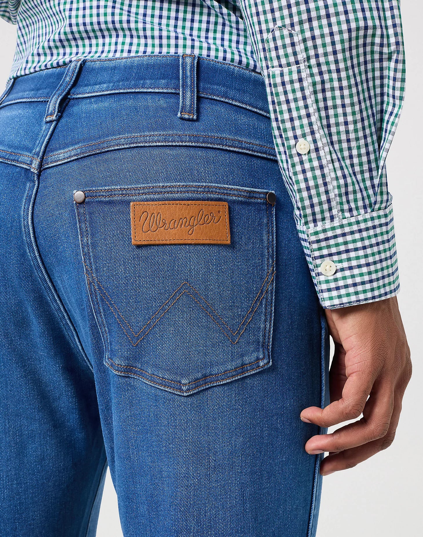 WRANGLER Larston Jeans - Ocean Harbor Blue - 112350841 von Wrangler