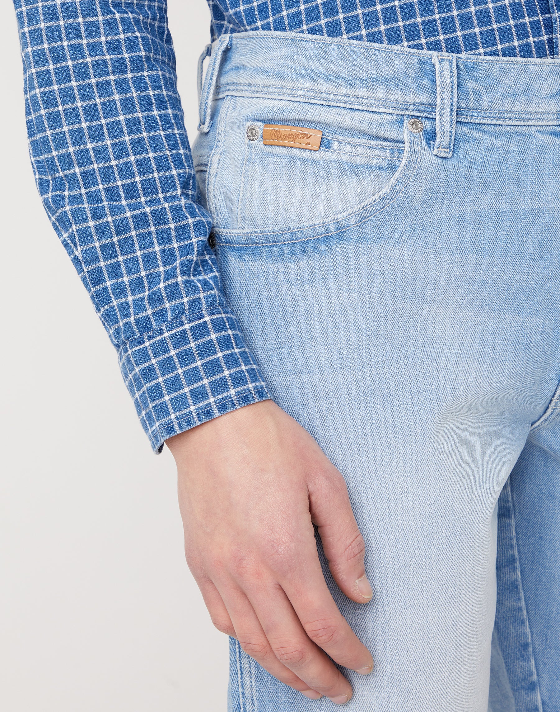 WRANGLER Texas Shorts - Skywash Riviera - W11CZH280 von Wrangler