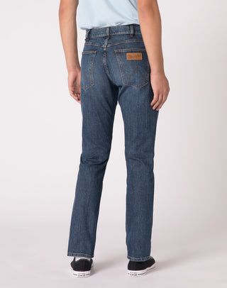 WRANGLER GREENSBORO the legend Five Pocket - Deep Harbor Blue - W15QP111L