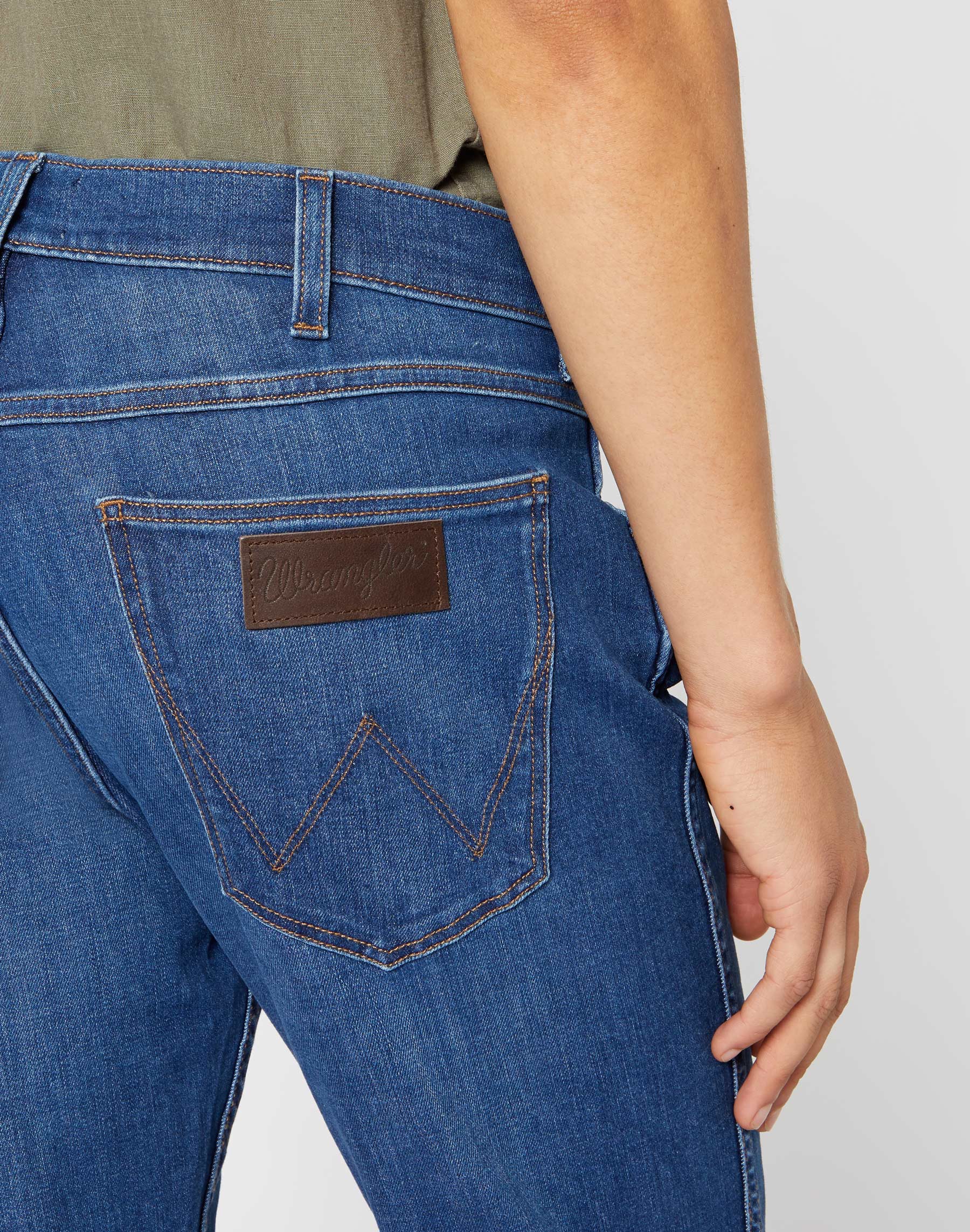 WRANGLER Greensboro Jeanshose - Coastal Indigo Wash - W15QQ440L von Wrangler
