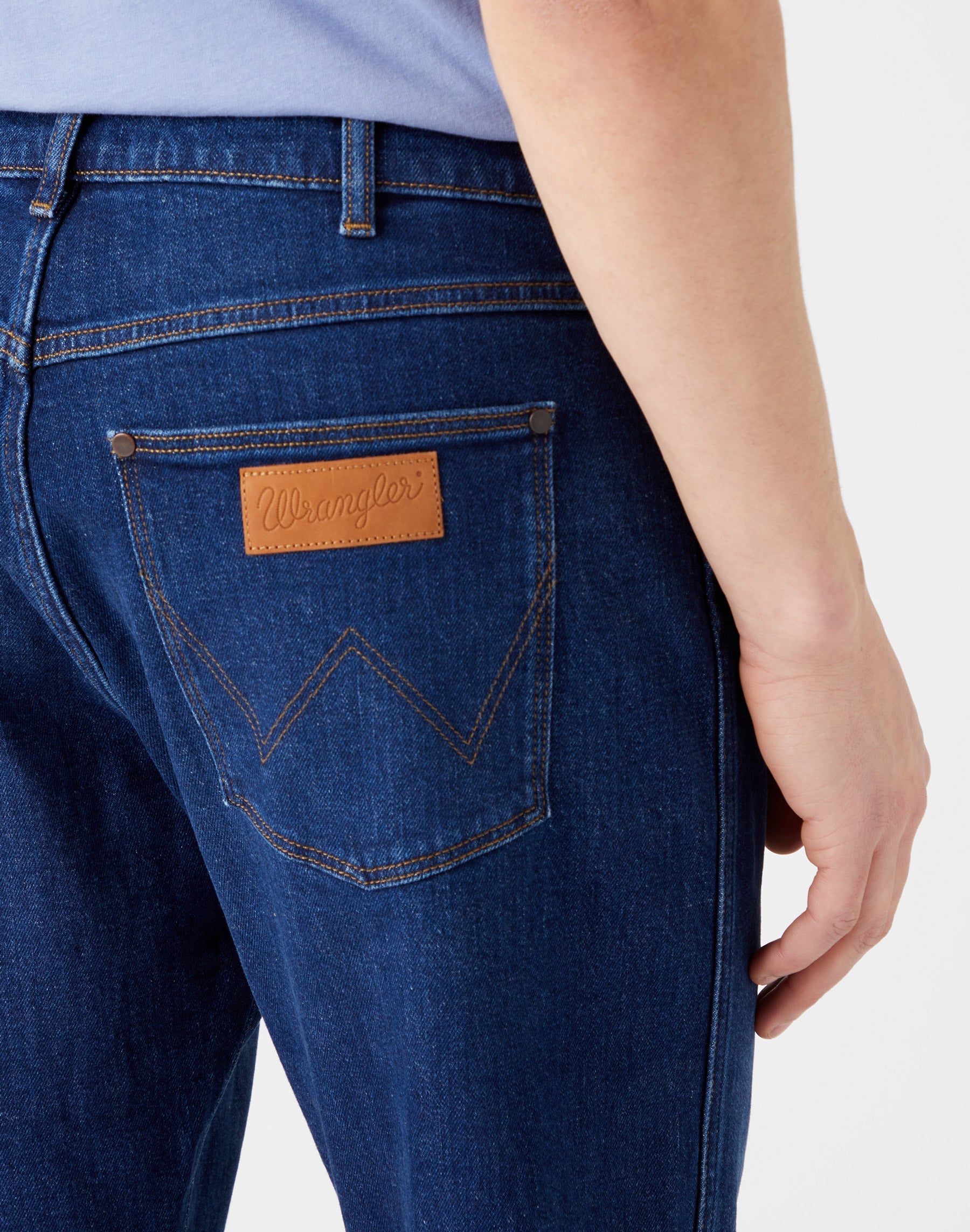 WRANGLER FRONTIER Five Pocket - Ocean Dusk Blue - W16VJX20C von Wrangler