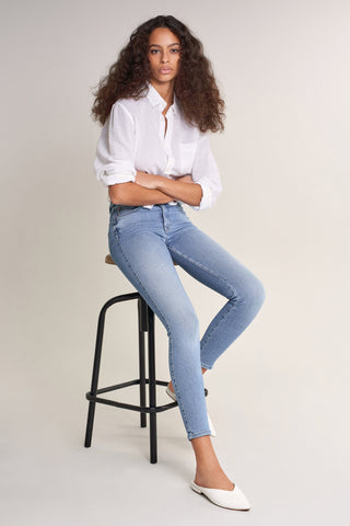 SALSA Secret Push In Skinny Capri - Stonewashed Sky Denim - 124727.8502