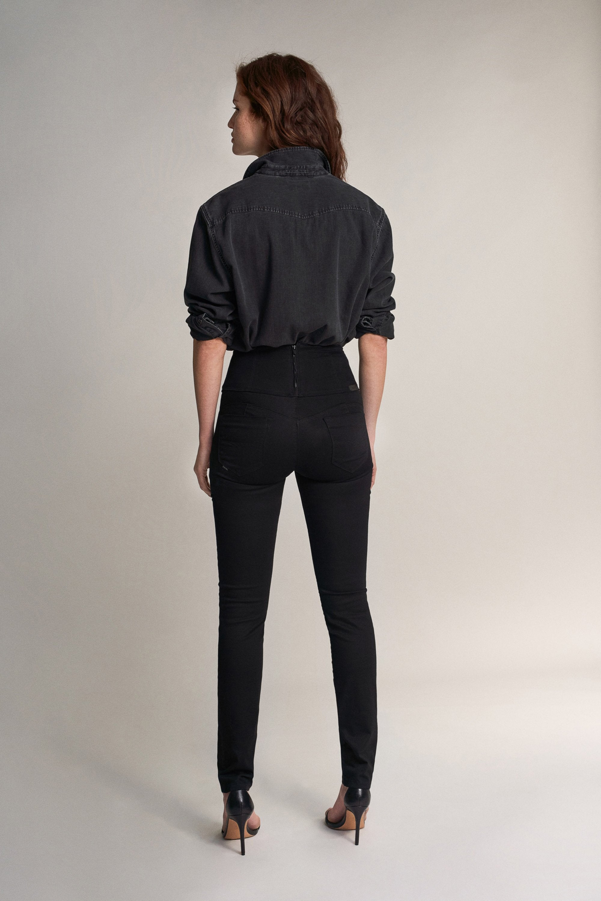 SALSA DIVA SLIMMING Slim Fit Jeans - Midnight Sculpt - 123426.0000 von Salsa