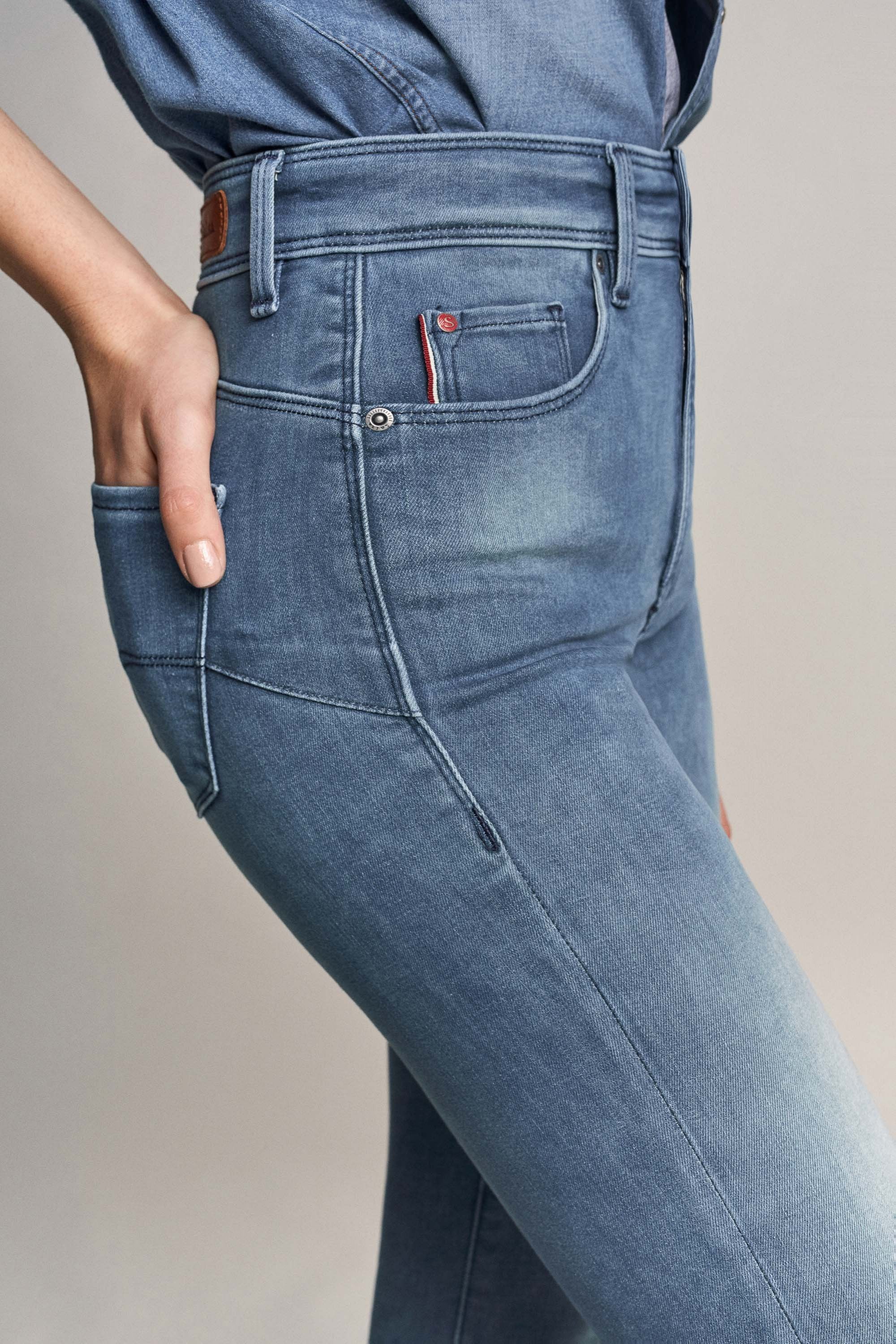 SALSA JEANS SECRET GLAMOR PUSH IN CAPRI mid blue used 122639.8502 von Salsa