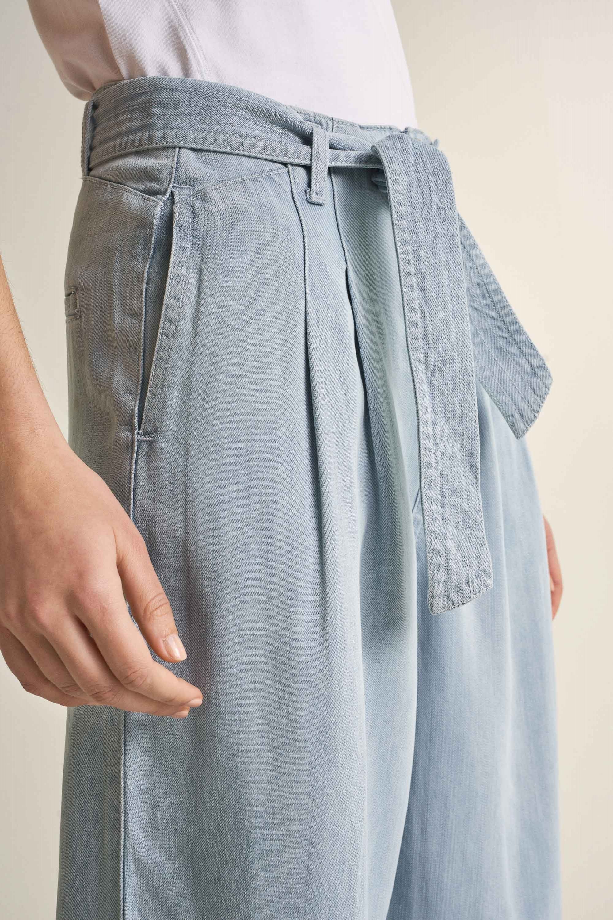 SALSA Margaret Slouchy Capri - Sea Mist Blue - 124740.8502 von Salsa